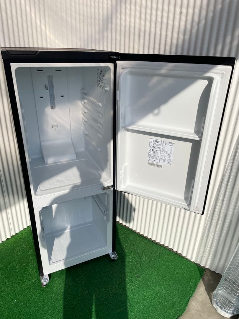 829 ハイセンス おしゃれブラック 2ドア冷蔵庫 一人暮らし 単身 取説付き