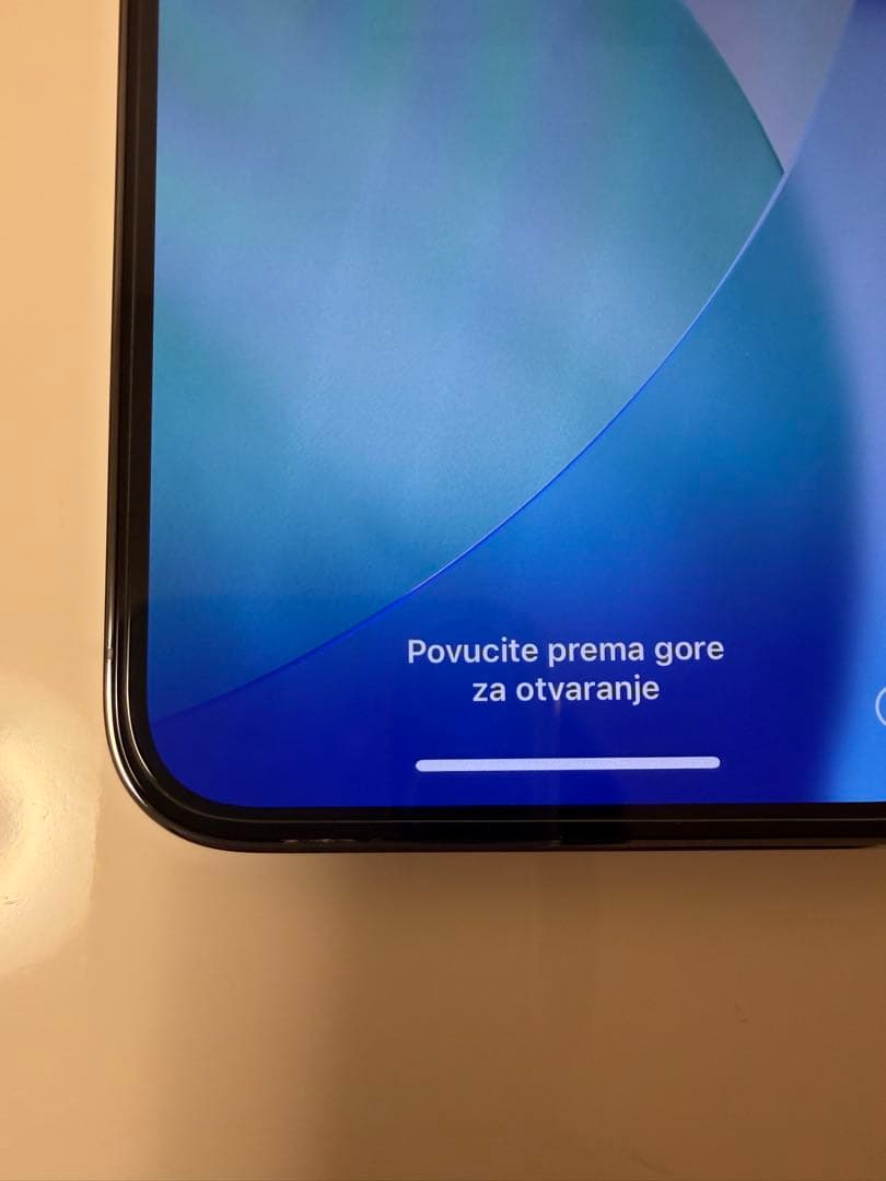 iPhone 13 Pro 256GB シエラブルー　本体ケース部品付き