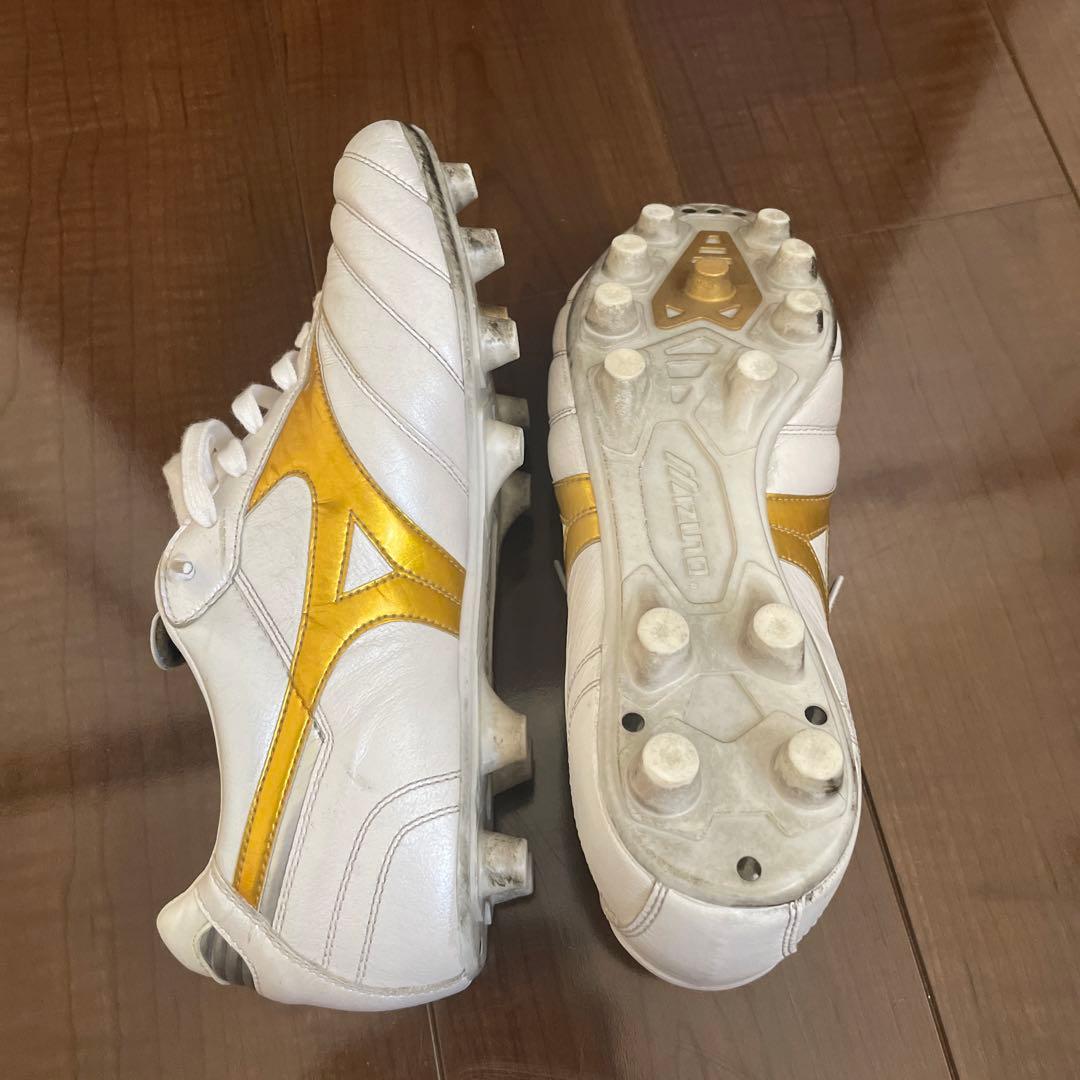 モレリア 2 ジャパン ホワイト×ゴールド