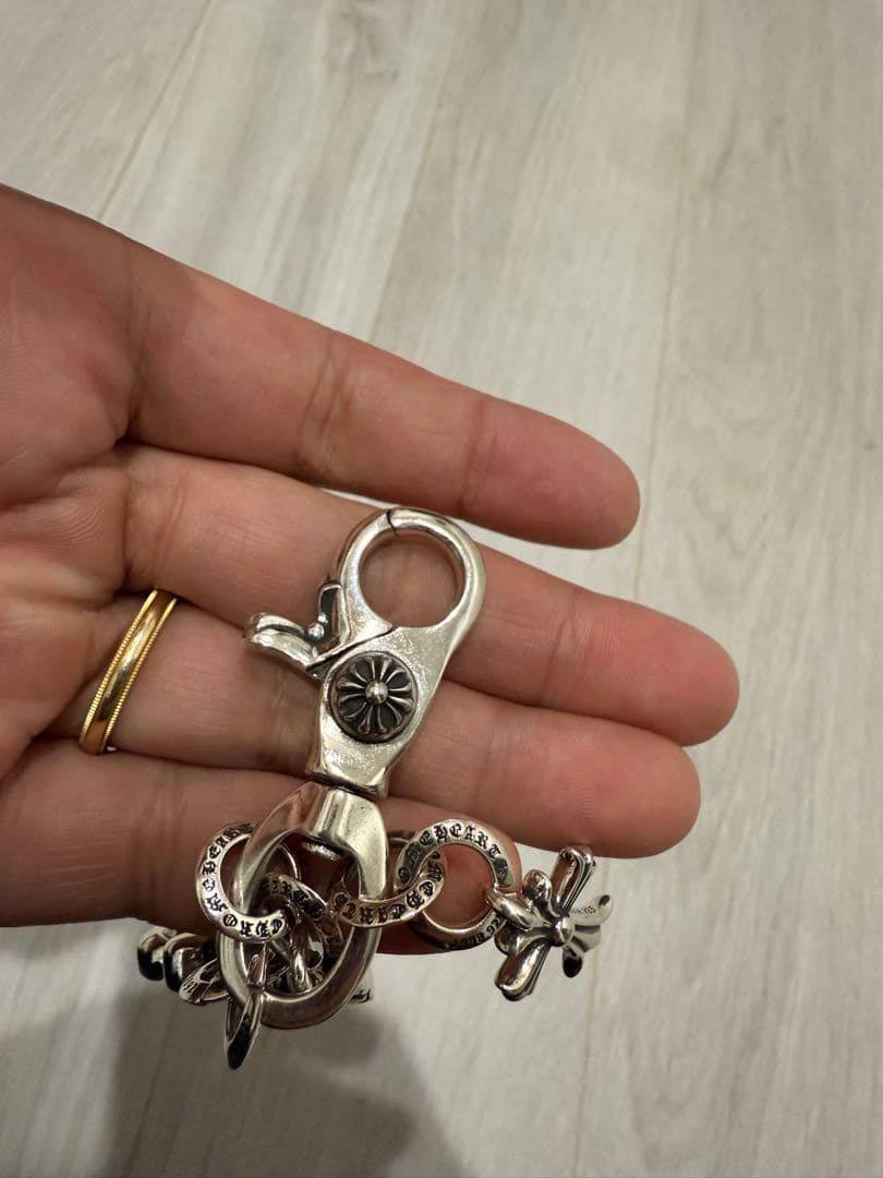 お見逃しなく✌️重厚感 シルバー925 クロス 王道 ストラップ キーホルダー