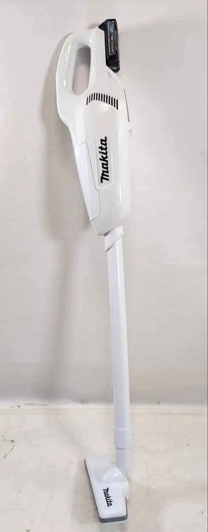 マキタ 充電式クリーナー CL107FD