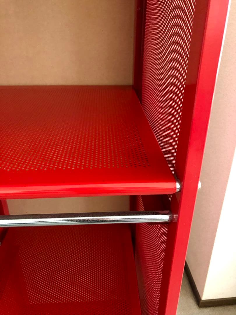 赤 スチールラック キャビネット スライド扉付　コンパートメントラック 棚 収納