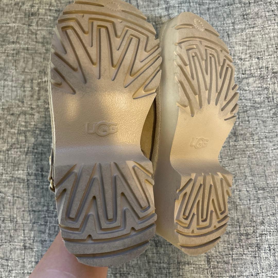 【公式購入】 UGG ベージュ ファー付き 厚底 スリッポン 2wey