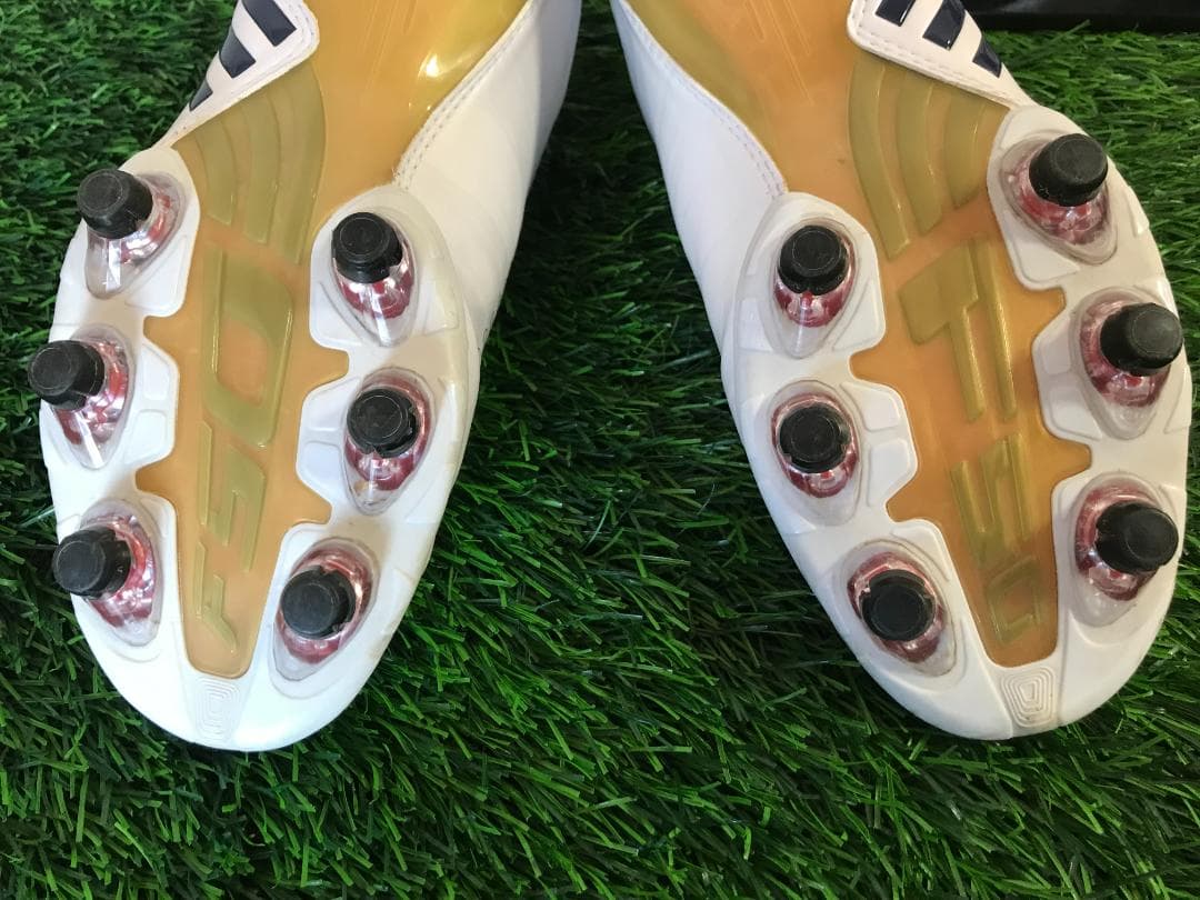 adidasＦ50 TUNIT メッシモデル　24.5cmほぼ未使用