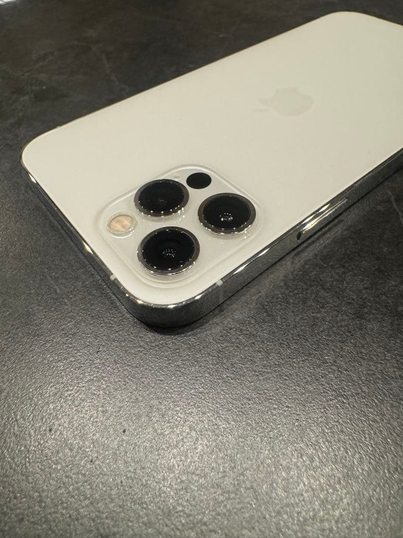 iPhone12 Pro 本体