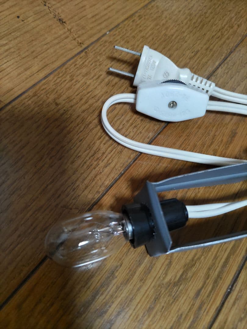 最終値下げ❢インテリア用ランプ❢レトロで可愛いです(^_^)