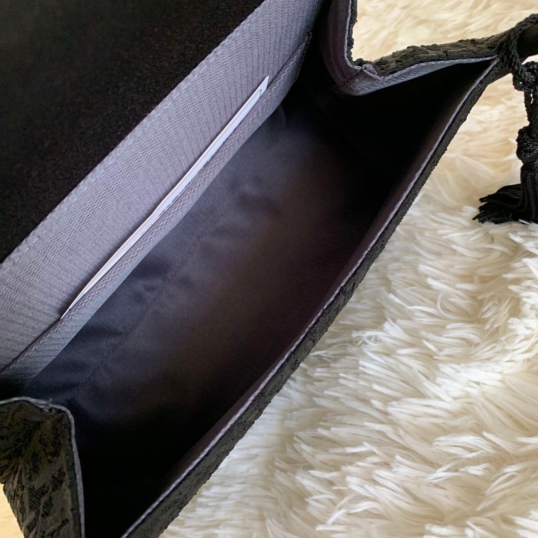 くみちゃん様　IWASA 岩佐　米沢織　フォーマルバッグ ブラック　タッセル付き