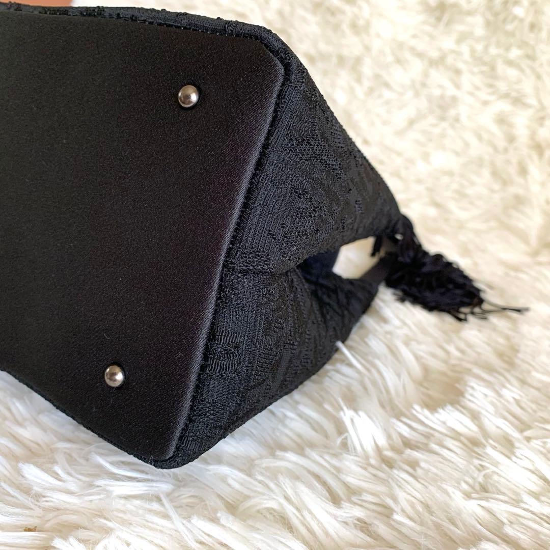 くみちゃん様　IWASA 岩佐　米沢織　フォーマルバッグ ブラック　タッセル付き