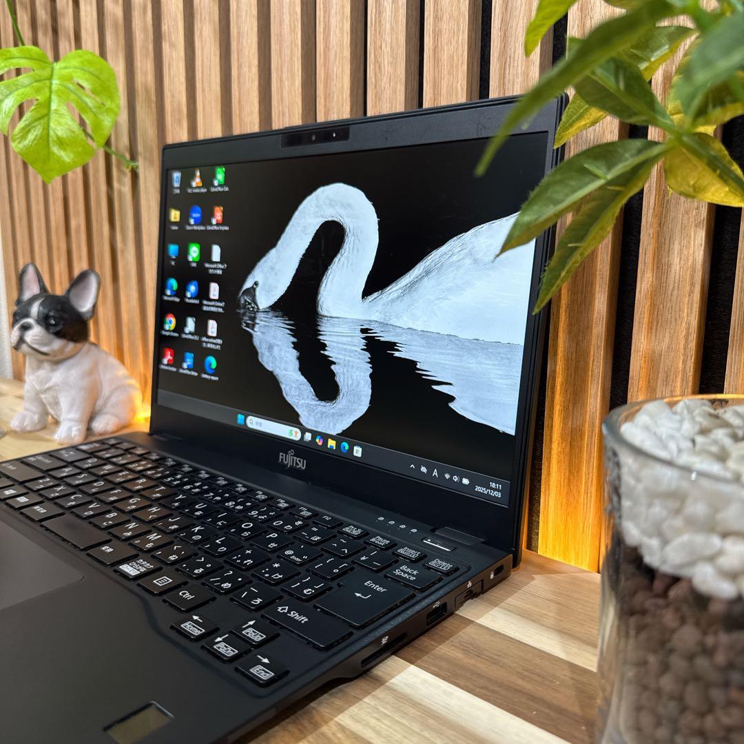 準美品‼️LIFEBOOK☘️第10世代☘13.3インチ☘️FHD☘軽量ノートパソコン