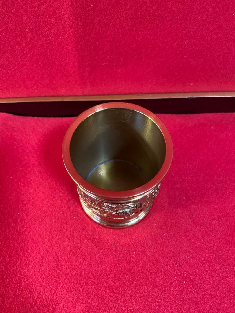 彫金彫　鉛筆立て