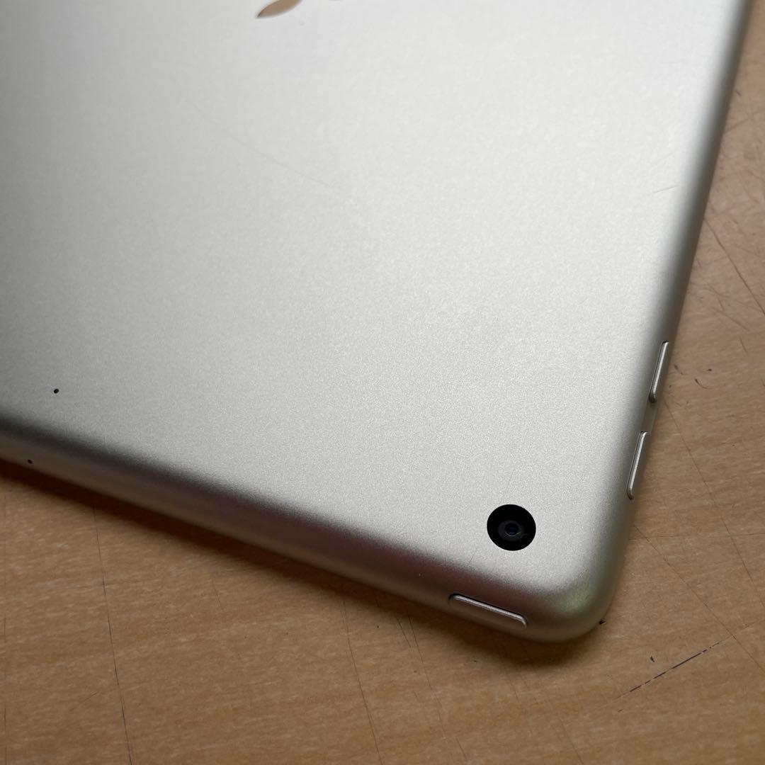 iPad 第6世代　A1893　Wi-Fiモデル　シルバー　32GB 美品　#1