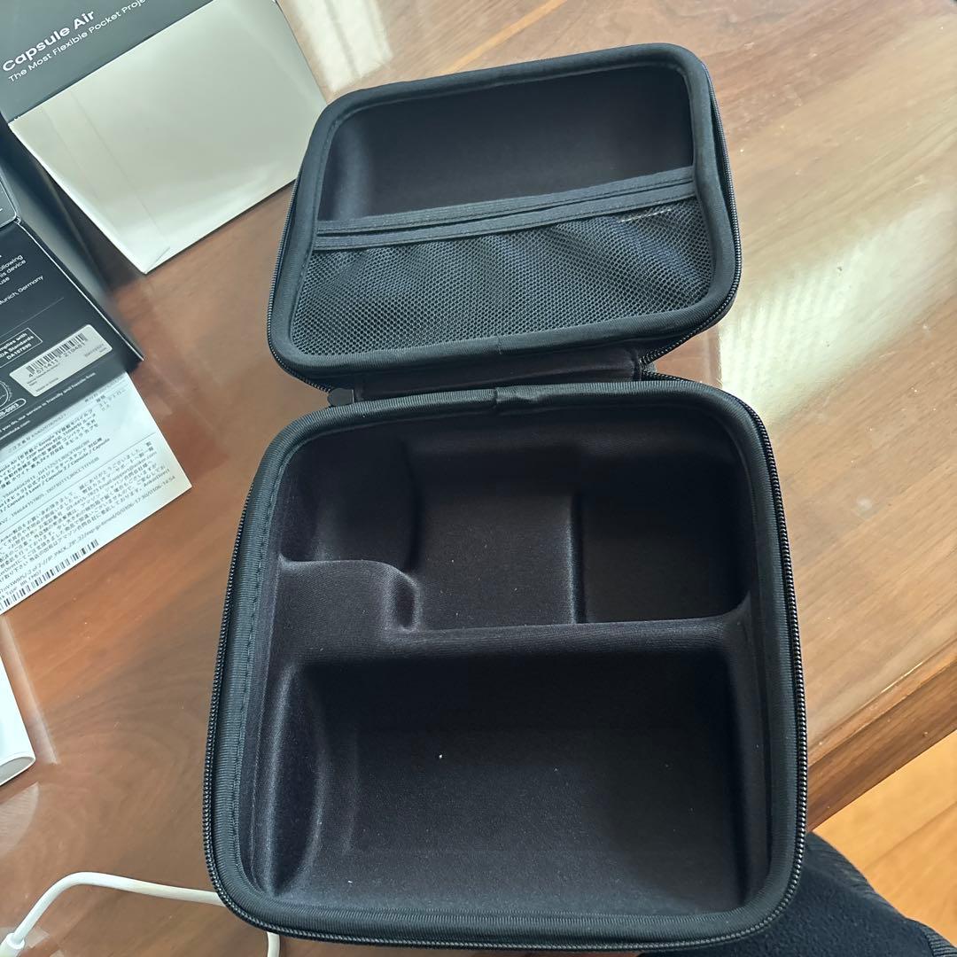 年*ル様 新品同様NEBULACapsuleAirホワイト公式プロジェクタースタ