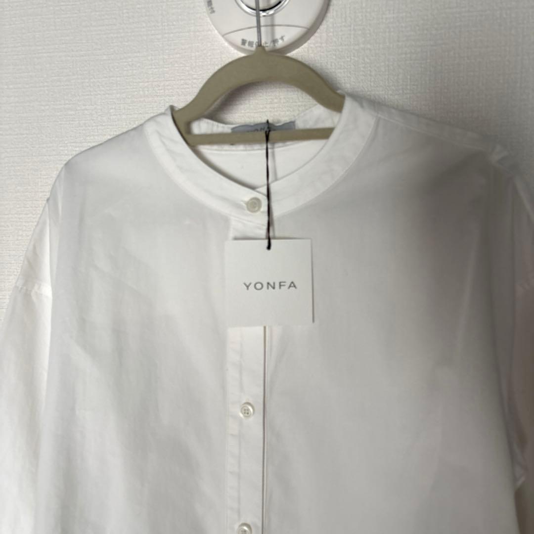 未使用　YONFAボクシーシャツ　ブラウス