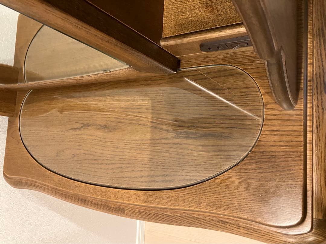 鏡台　ドレッサーランプ付き