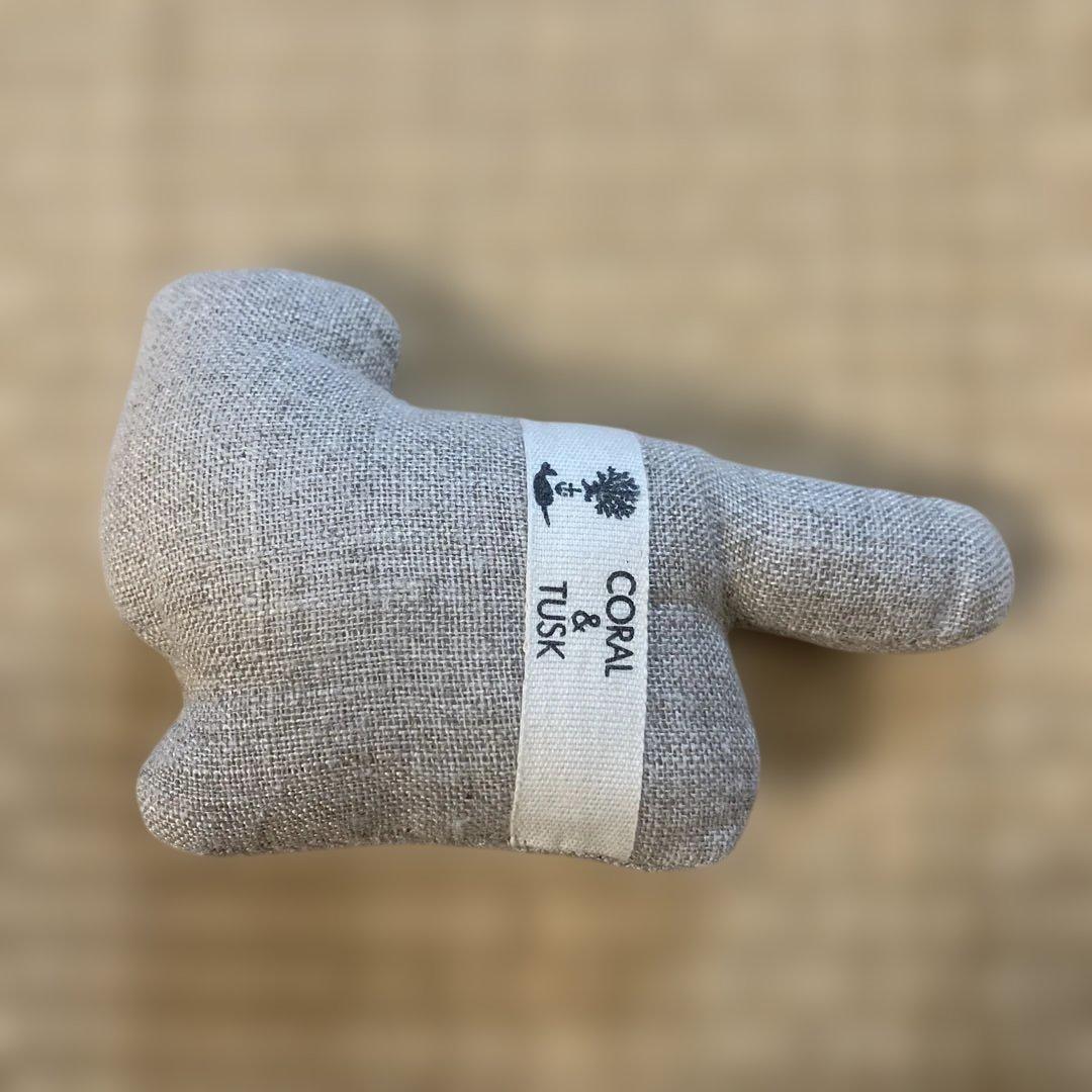 もも助　クッション　Coral & Tusk