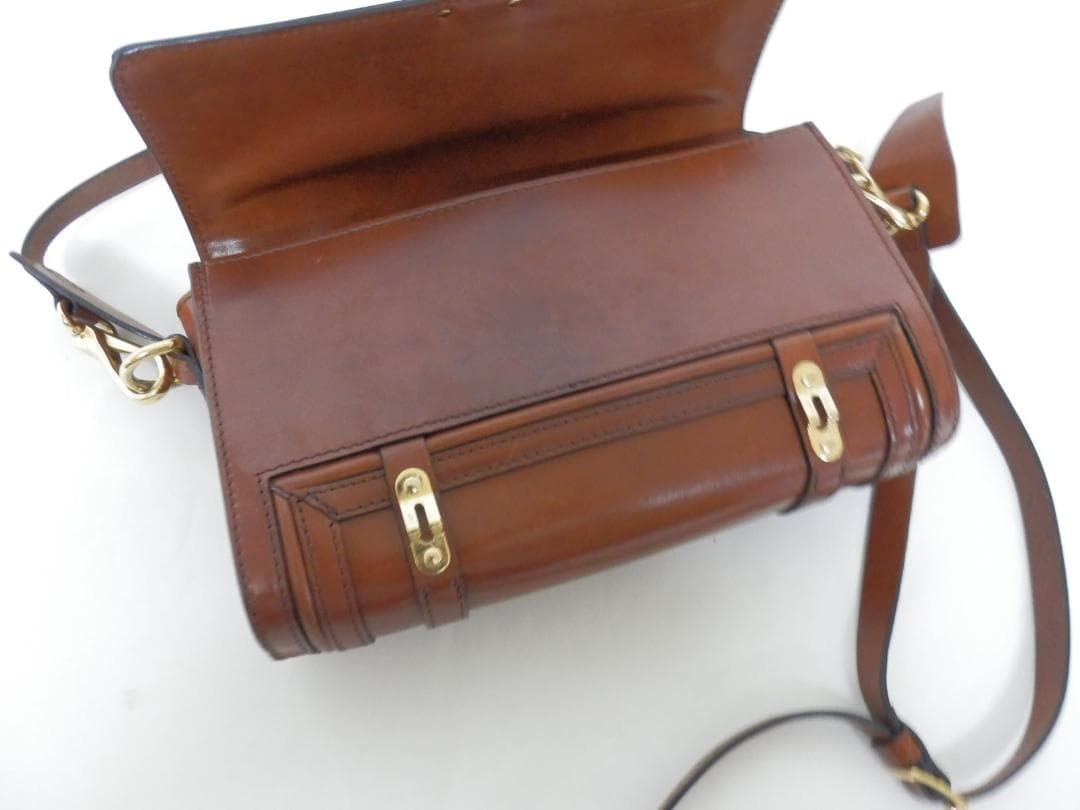 MH468 BURBERRY バーバリー レザー ショルダーバッグ