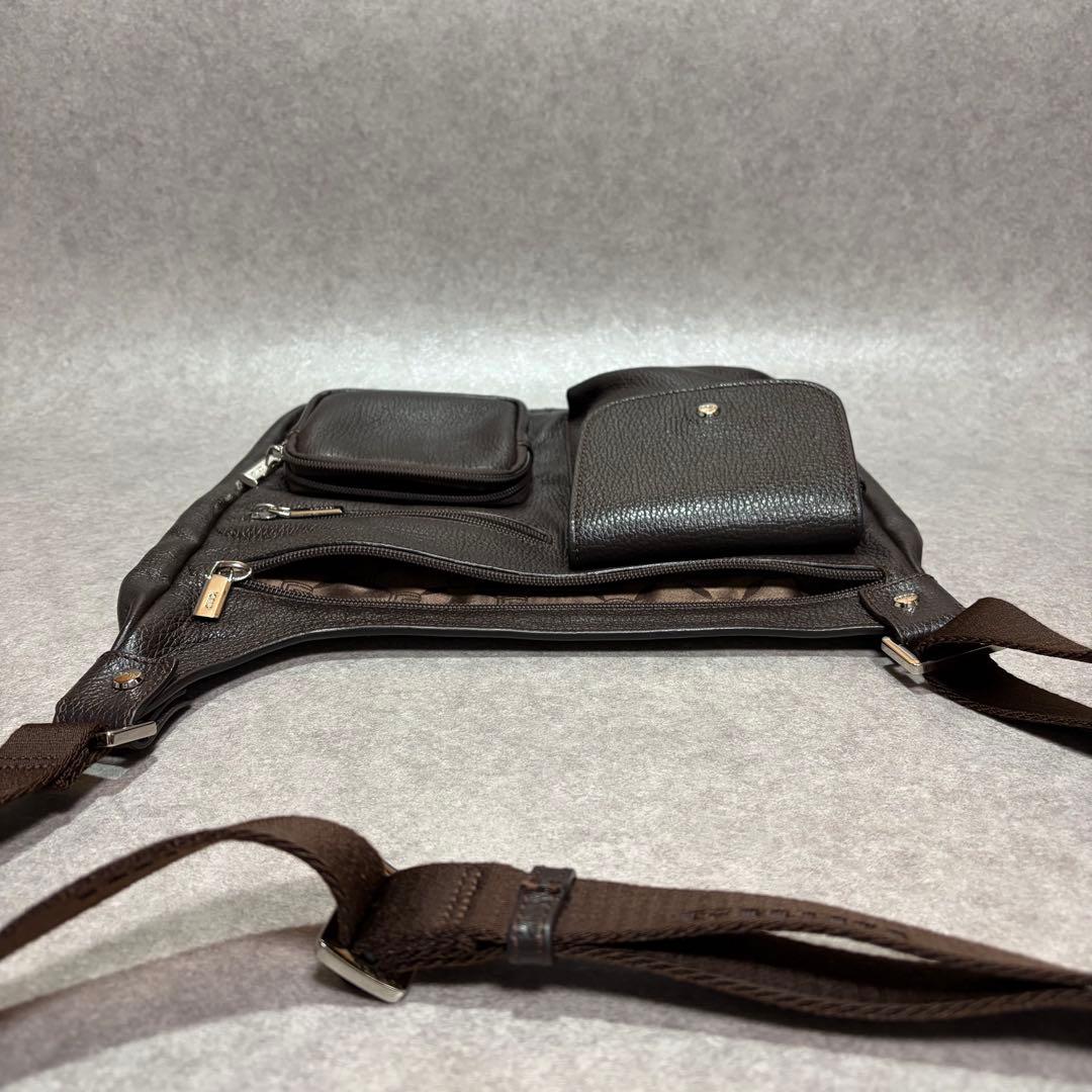 GIUDI ジウディ レザーショルダーバッグ ダークブラウン