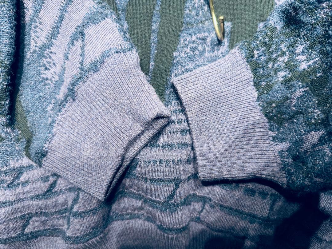 【新品未使用】LOUIS VUITTONルイヴィトンニットセーターオズの魔法使い