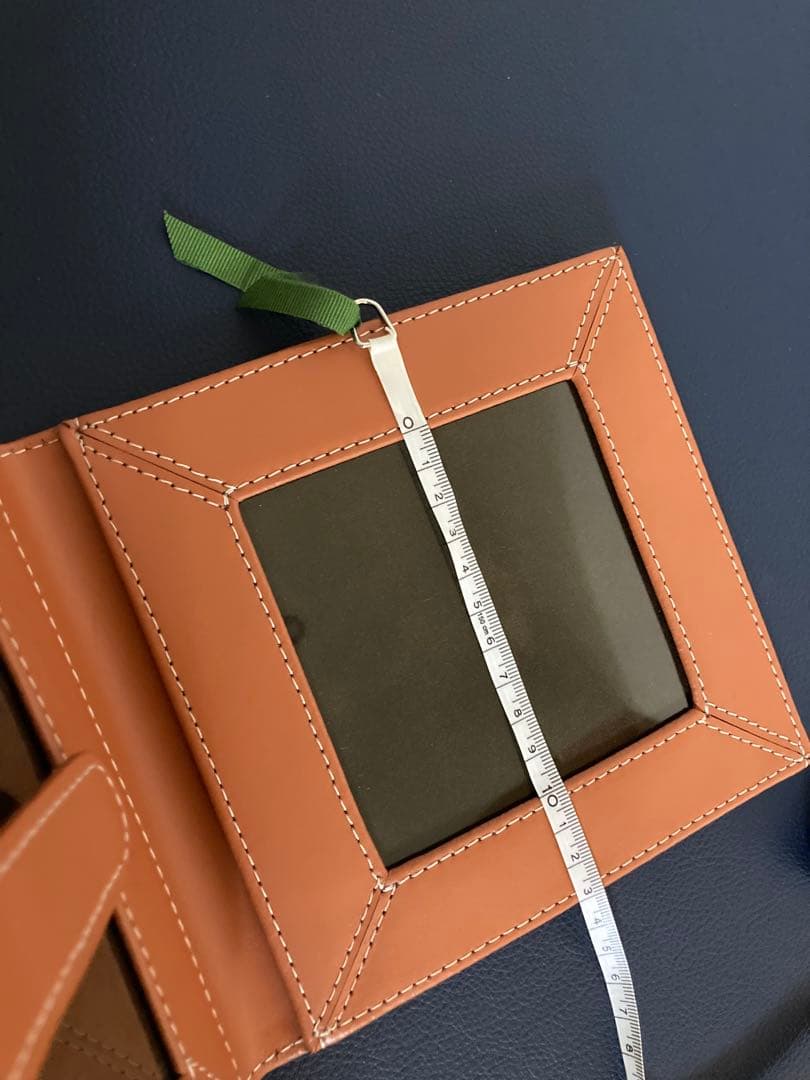 【非売品】ソネバギリ SONEVA GILI ノベルティ レザーフォトフレーム