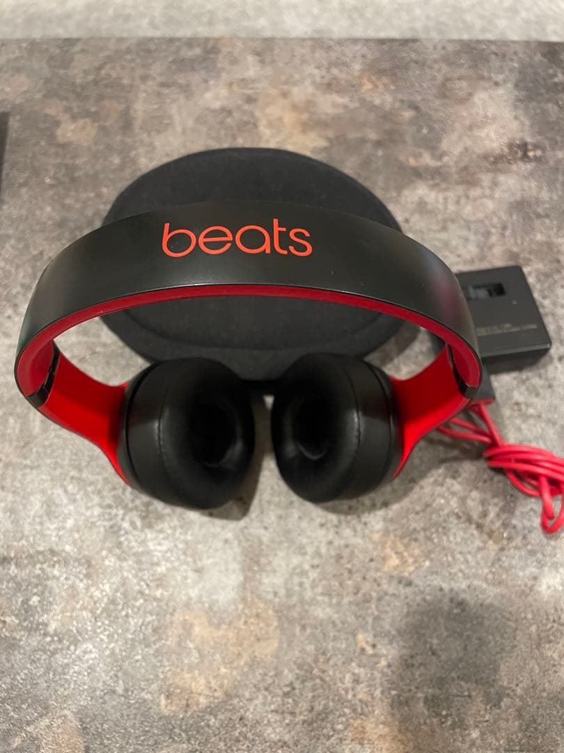 Beatsヘッドフォン