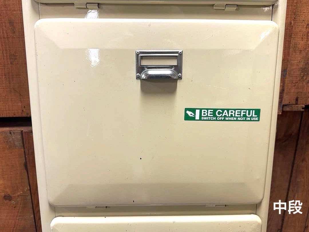 希少！DULTON ダルトン 3 DOOR CABINET