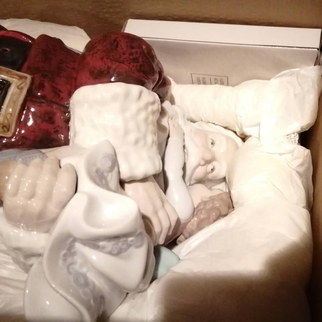 リヤドロ LLADRO 幸せを届けに 01001960　サンタクロース