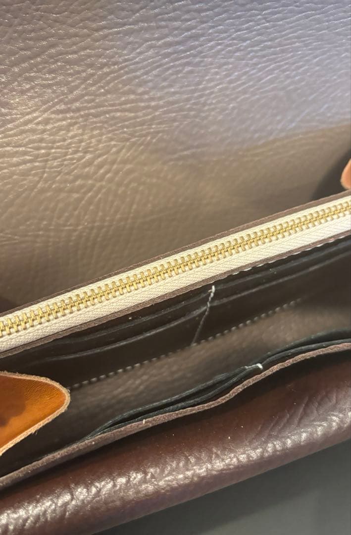 ユウイチタチヤマ　ロングウォレット