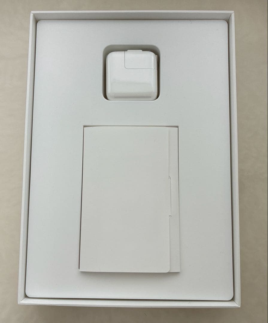 Apple iPad Wi-Fi + Cellular 32GB（ゴールド）