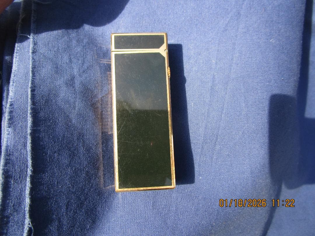 ダンヒル　ガスライター　箱・説明書あり　発火未確認　程度は良さそうです。