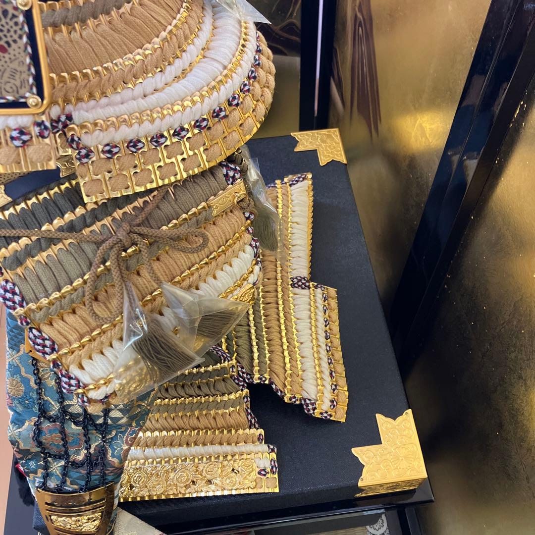 たまやす 五月人形