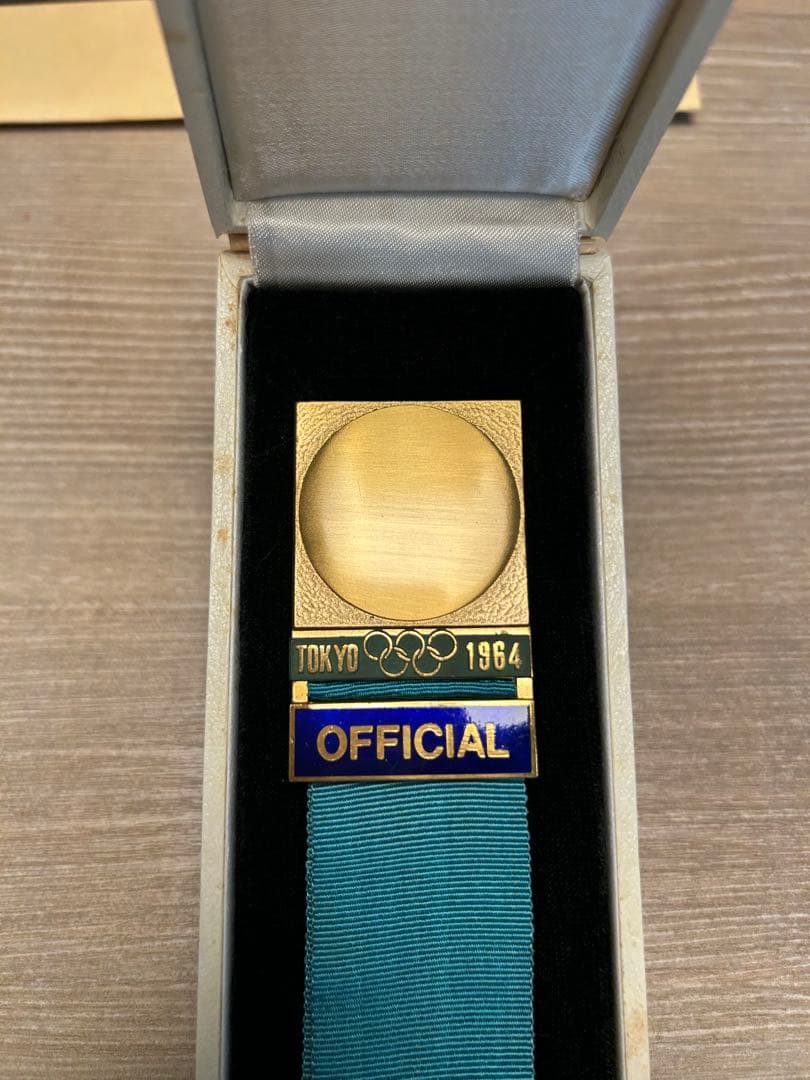 東京オリンピック1964年オフィシャルバッジ　EXPO70