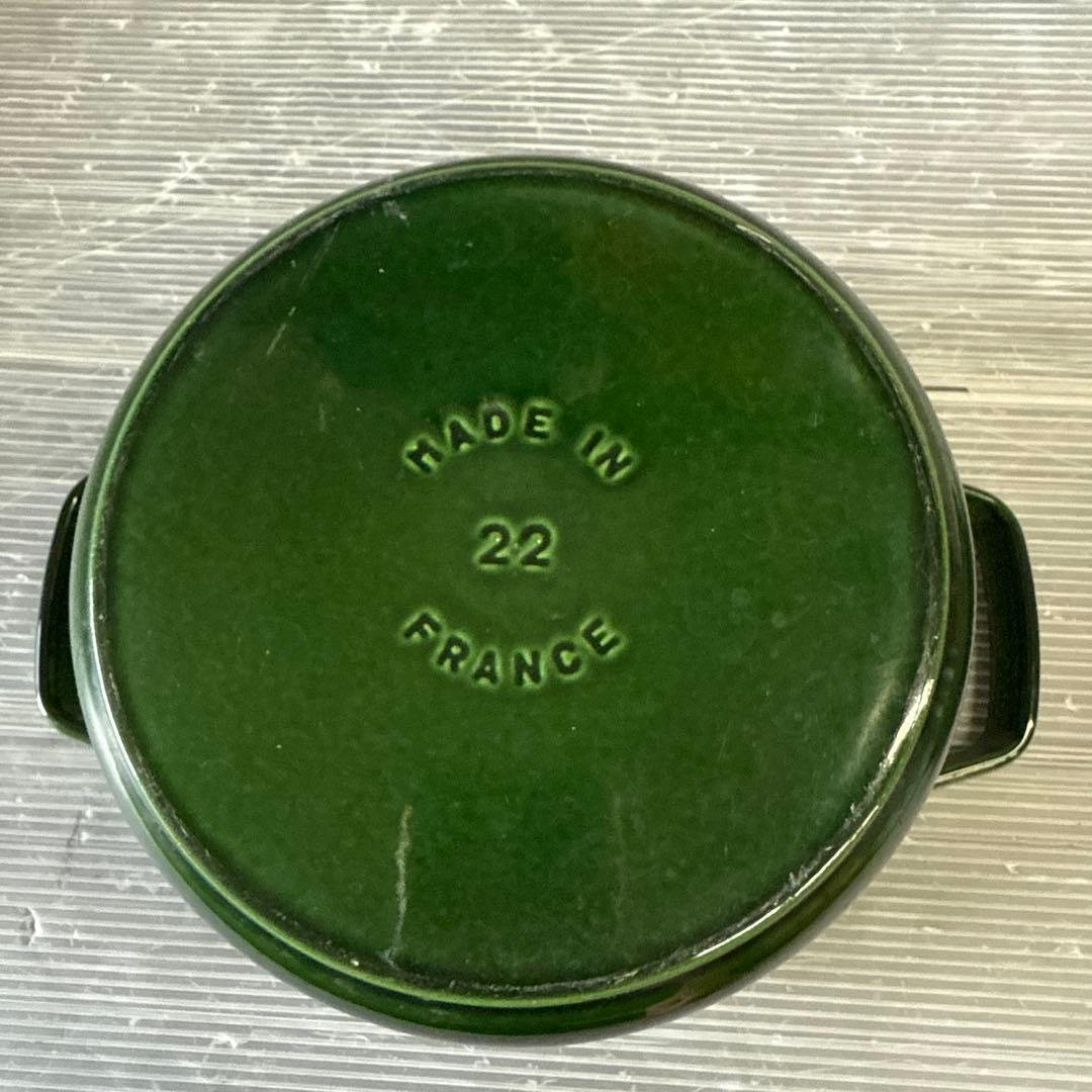 STAUB LA COCOTTE 赤 鍋 22cm 現状品