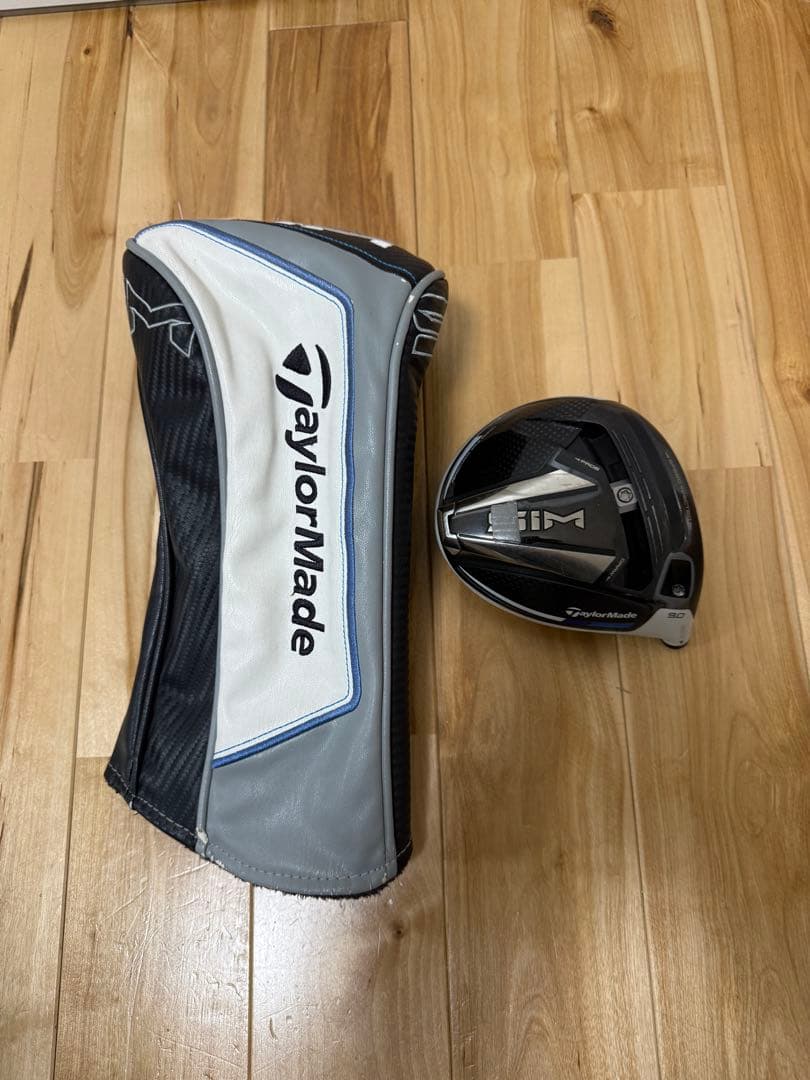 SIM9°　美品　ドライバーヘッド、カバー付き