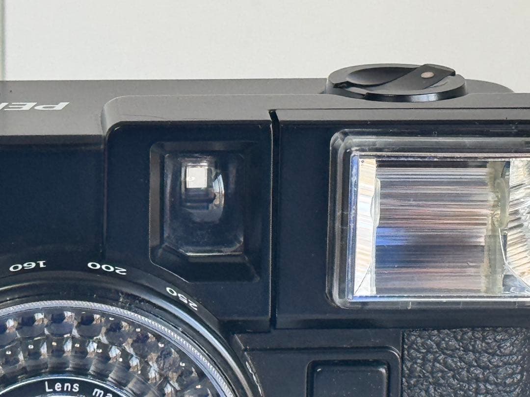 OLYMPUS EFハーフフィルムカメラ