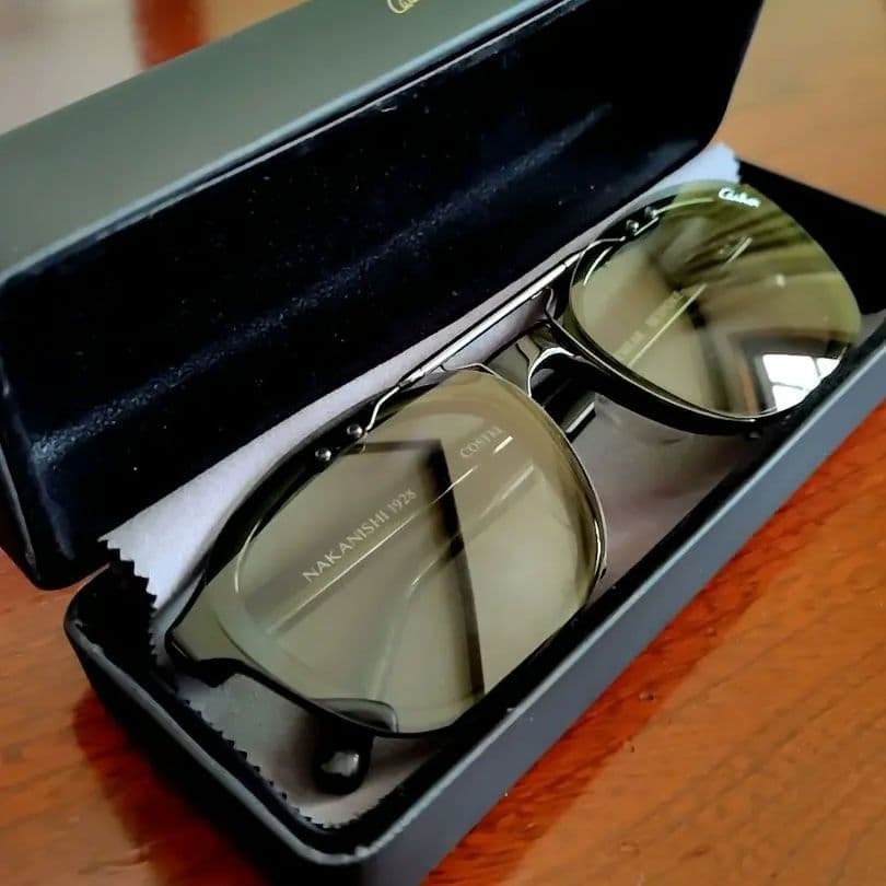 カスケット　コステロ　パカパカ