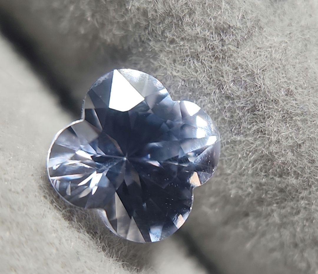 珍カラー！カラーチェンジ天然サファイア 1.089ct