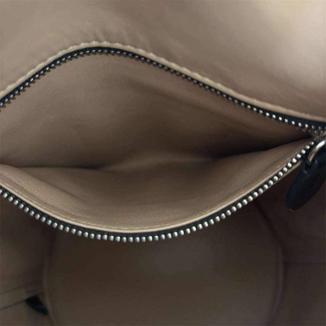 J&M DAVIDSON ミニデイジー スタッズ ショルダーバッグ ブラック