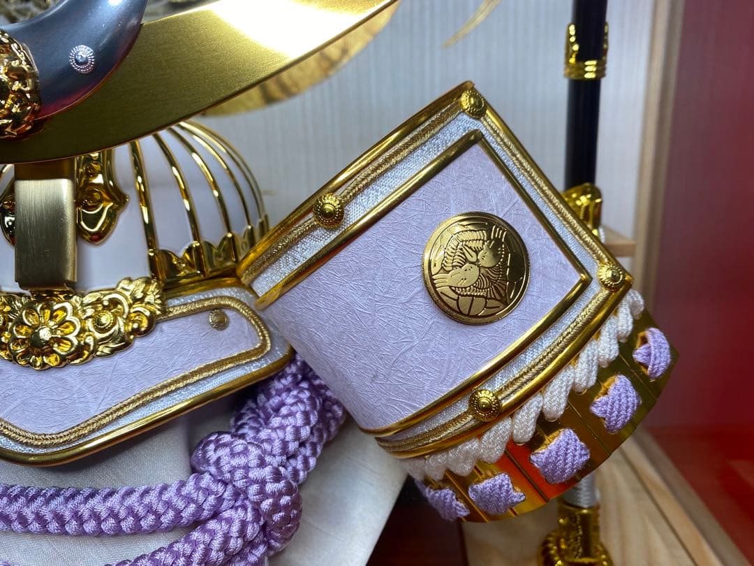 上杉謙信　東京久月　五月人形　兜飾り木目六角パノラマクリルケース入