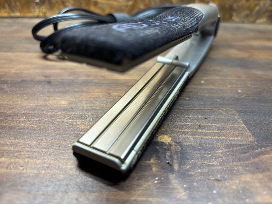 ADST DS アドスト ストレートヘアアイロン