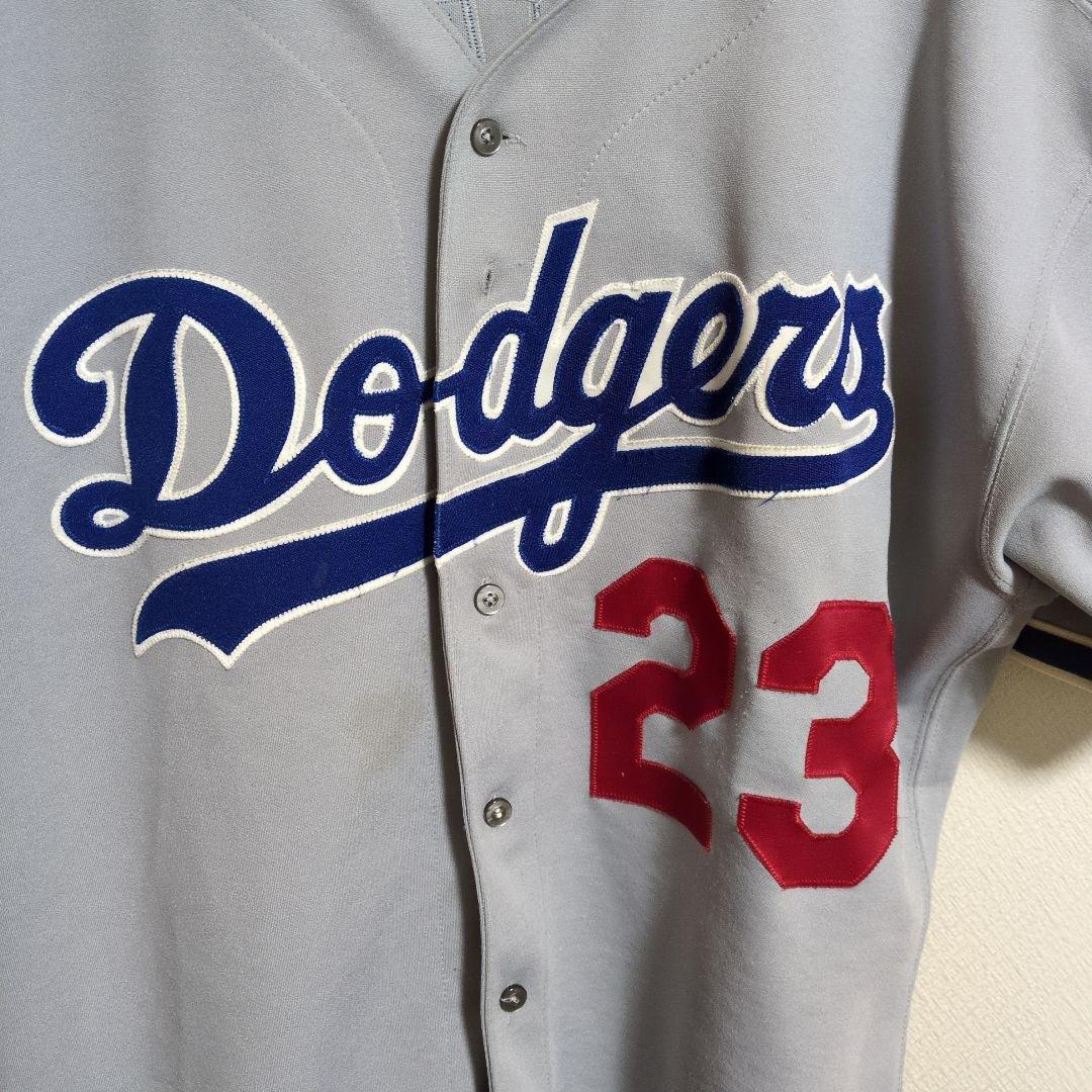 ロサンゼルス・ドジャース KARROS 95年？ジャッキーロビンソンパッチ付き