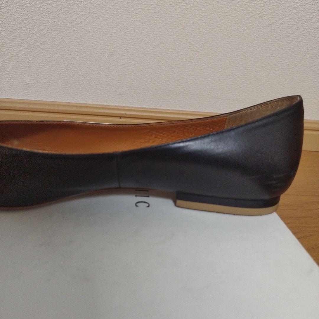 ピッピシックPPICHIC•ビジューレザーシューズ黒