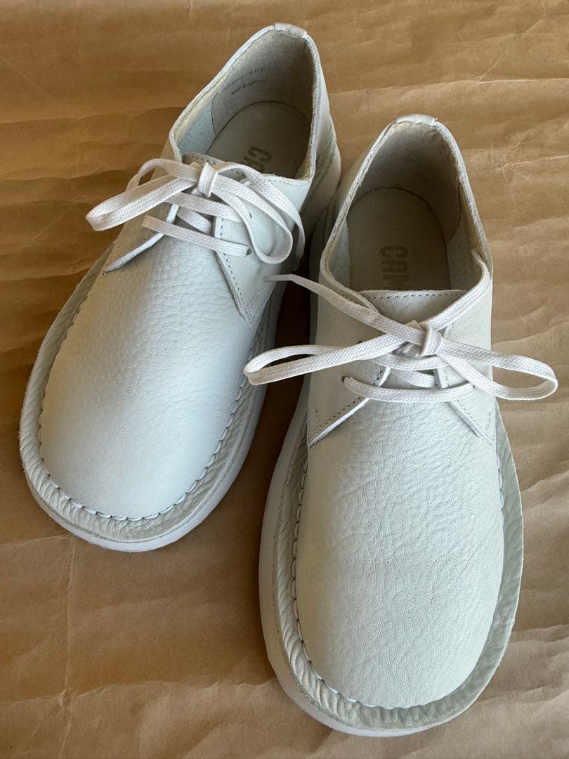 CAMPER ホワイトレザー ローファー