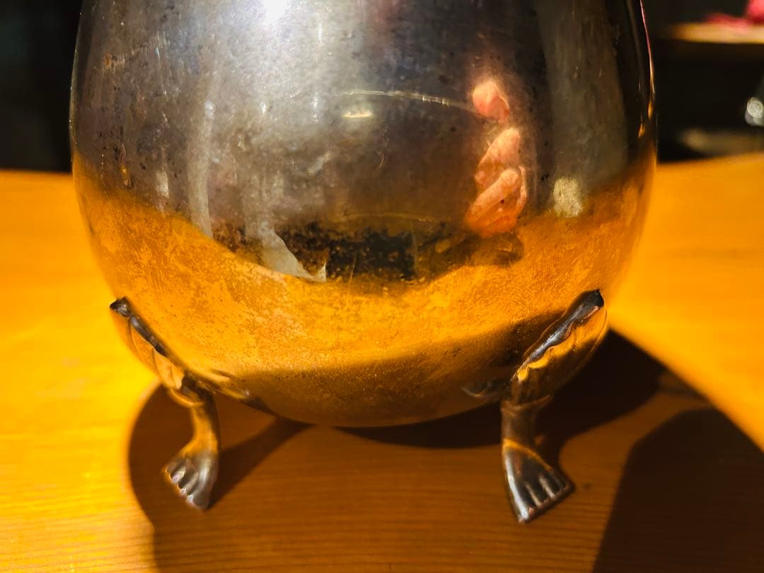 USAアンティーク】 猫脚　金属製ポット　シルバー色