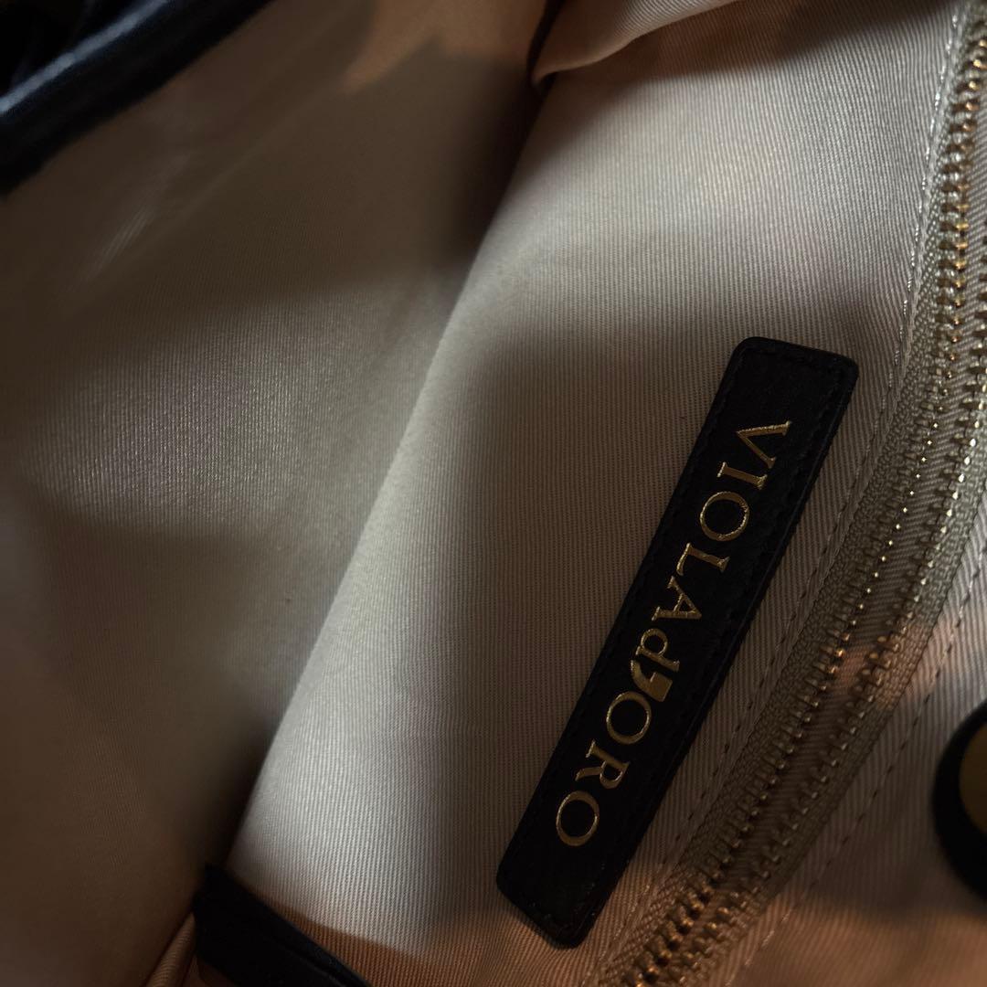 予約品　VIOLA d'ORO 新品未使用　編み込みデザイン バッグ