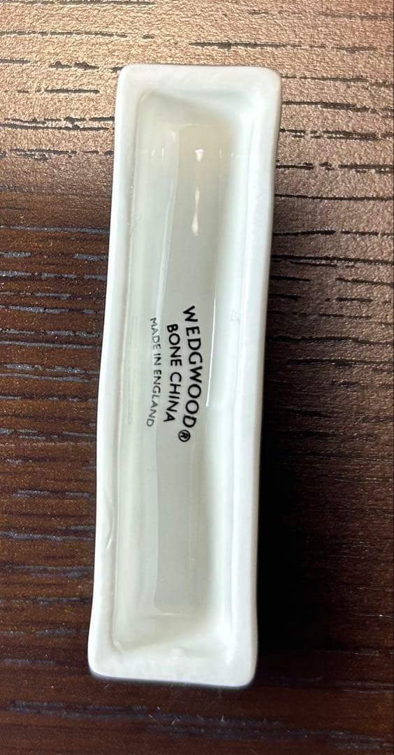 ウエッジウッド　ワイルドストロベリー　箸置き