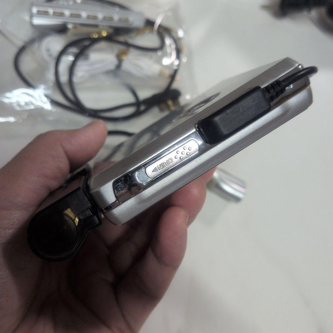 SHARP☆ポータブルMDプレイヤー MD ST600（動作確認済み）