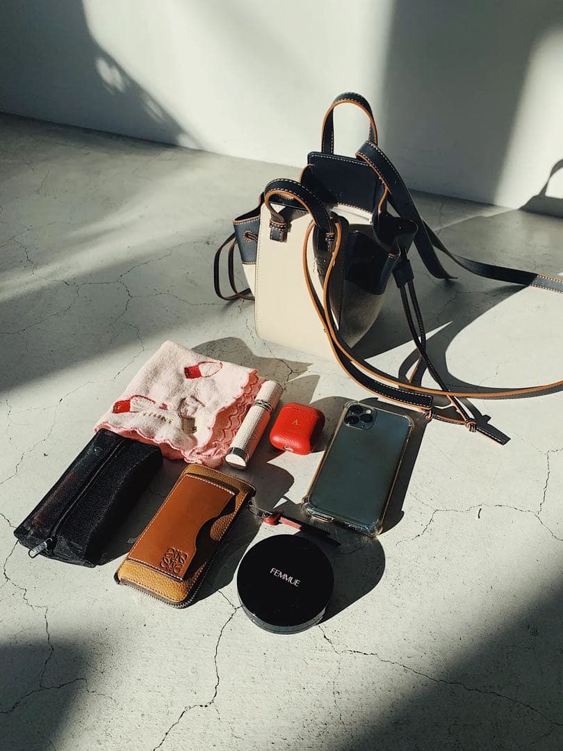 LOEWE ロエベ　ハンモックバッグミニ　イエロー