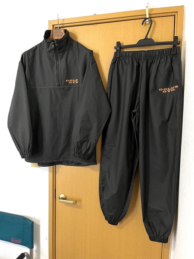 定価9.680円☆試着のみ超美品☆GOLD'S GYMオリジナル・サウナスーツ②