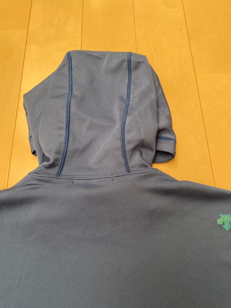 つむさん専用　スリクソン　パーカー　LL その他２点