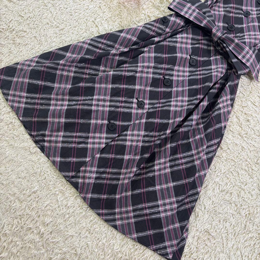 美品　バーバリーロンドン　チェック柄　ラメ入り　ベルトリボン　フレアワンピース